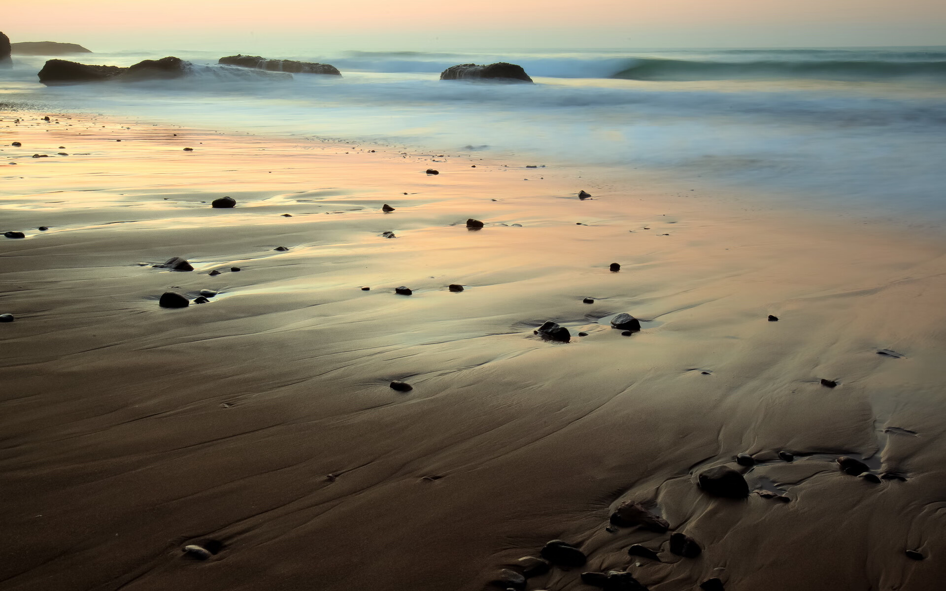 fb体育注册网址-美队混合泳接力依旧强势 中国有待突破，美国混合接力游泳