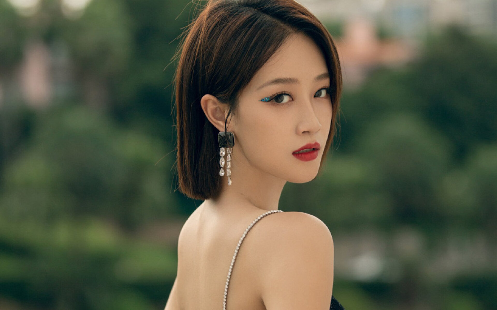 fb体育网页版-塞尔维亚女篮在欧洲锦标赛中争夺金牌，展示团队实力，塞尔维亚女篮球