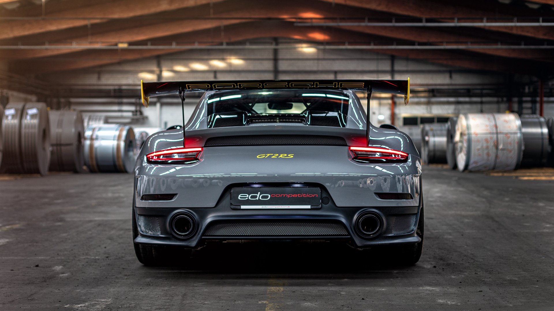 FB真人电子游戏-意甲激烈角逐：战术、激情、荣耀逐一呈现，意甲争4